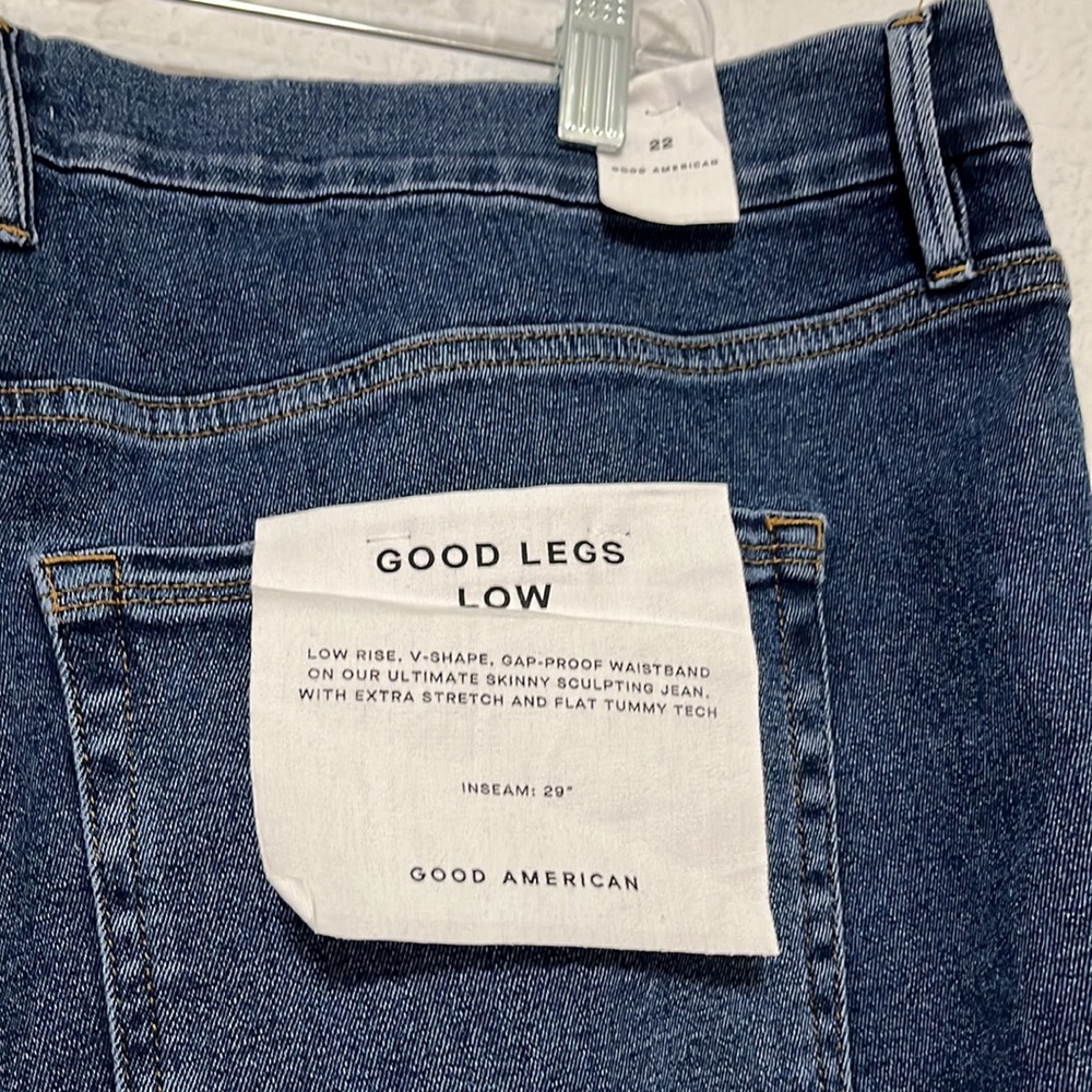 Good American Good Legs Low Skinny Jean - Picture 9 of 15